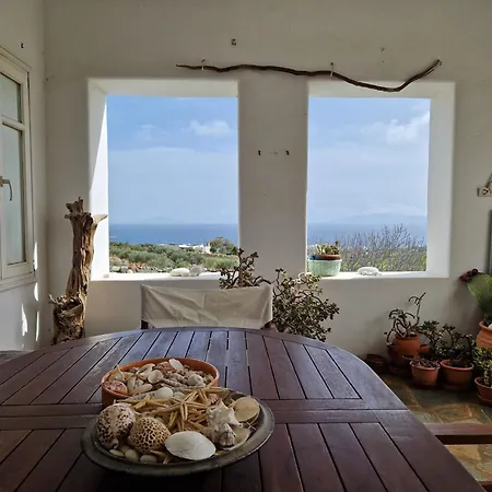 The White Holiday home *