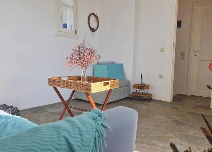 The White Hébergement de vacances Aspro Chorio